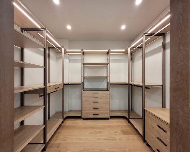 대치동 동부센트레빌 드레스룸